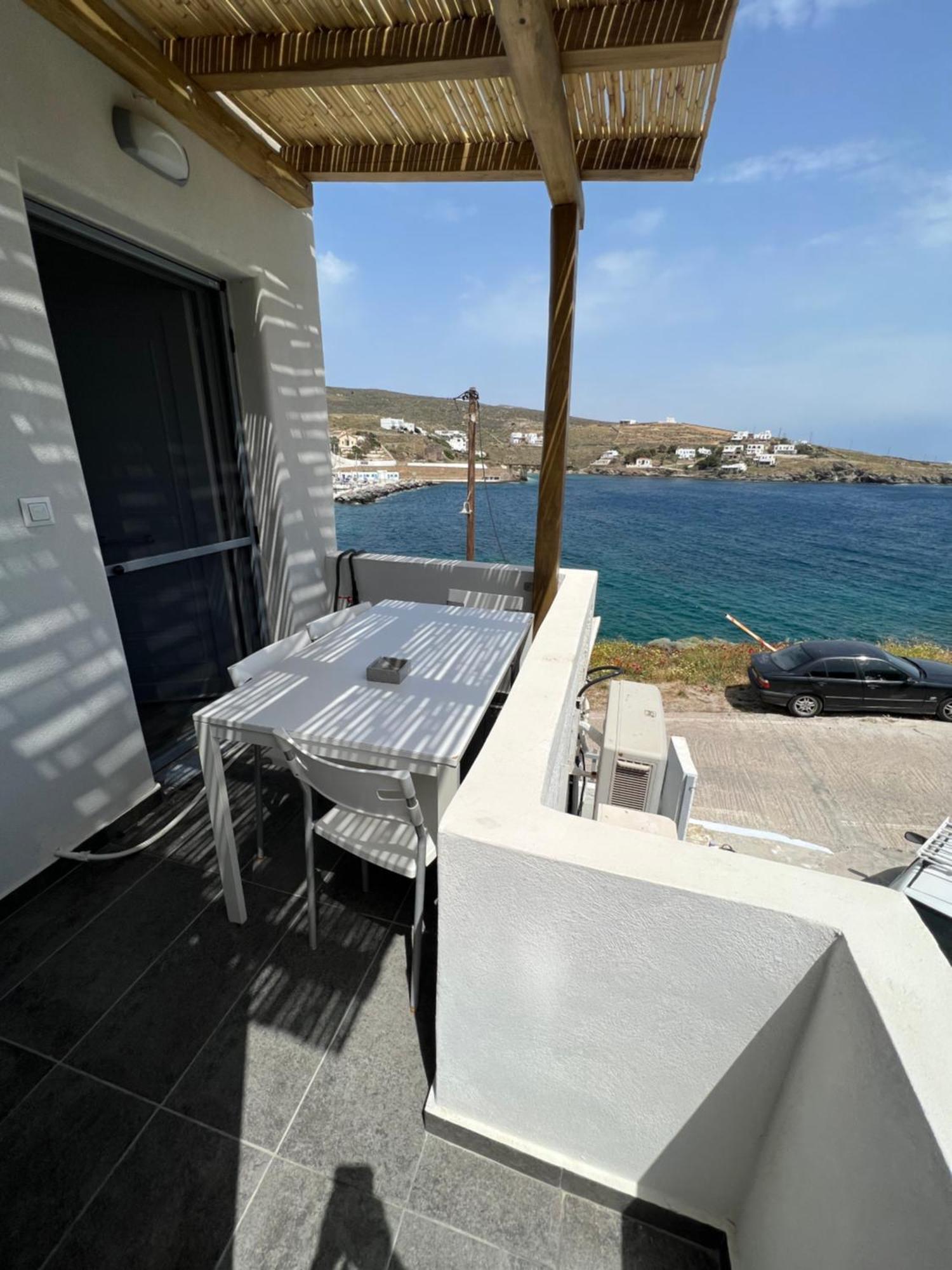 Θίς Luxury Apartments Lutrá Kültér fotó