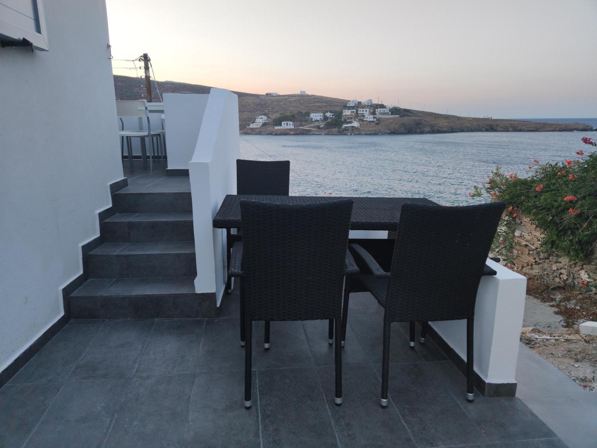 Θίς Luxury Apartments Lutrá Kültér fotó
