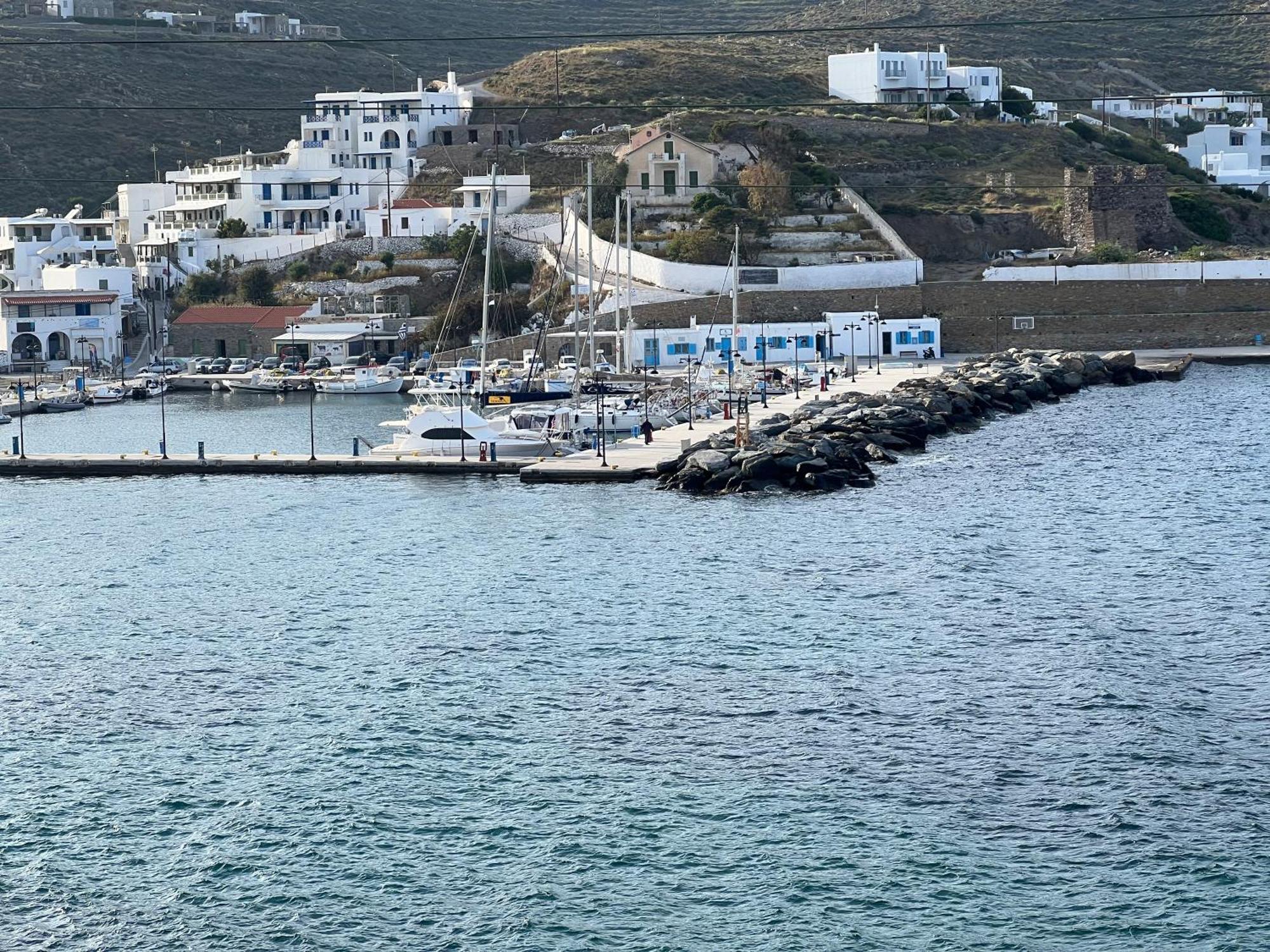 Θίς Luxury Apartments Lutrá Kültér fotó
